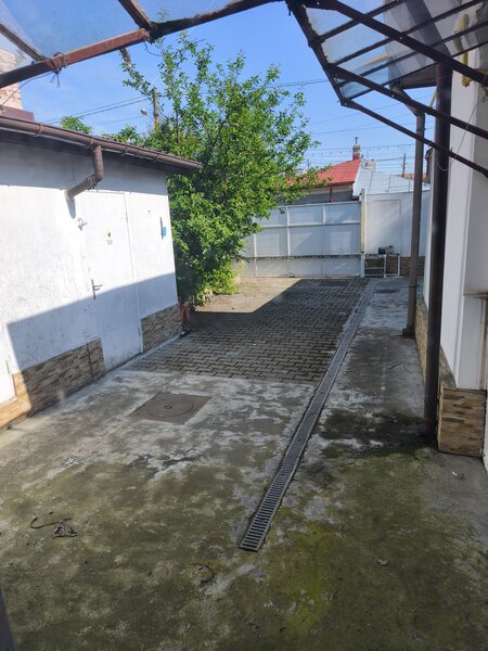 Pucheni, Muntii Carpati, Rahova, sector 5